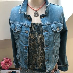 FREE PEOPLE size S jean jacket- EC!